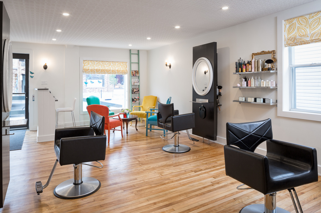 Salon interior 1